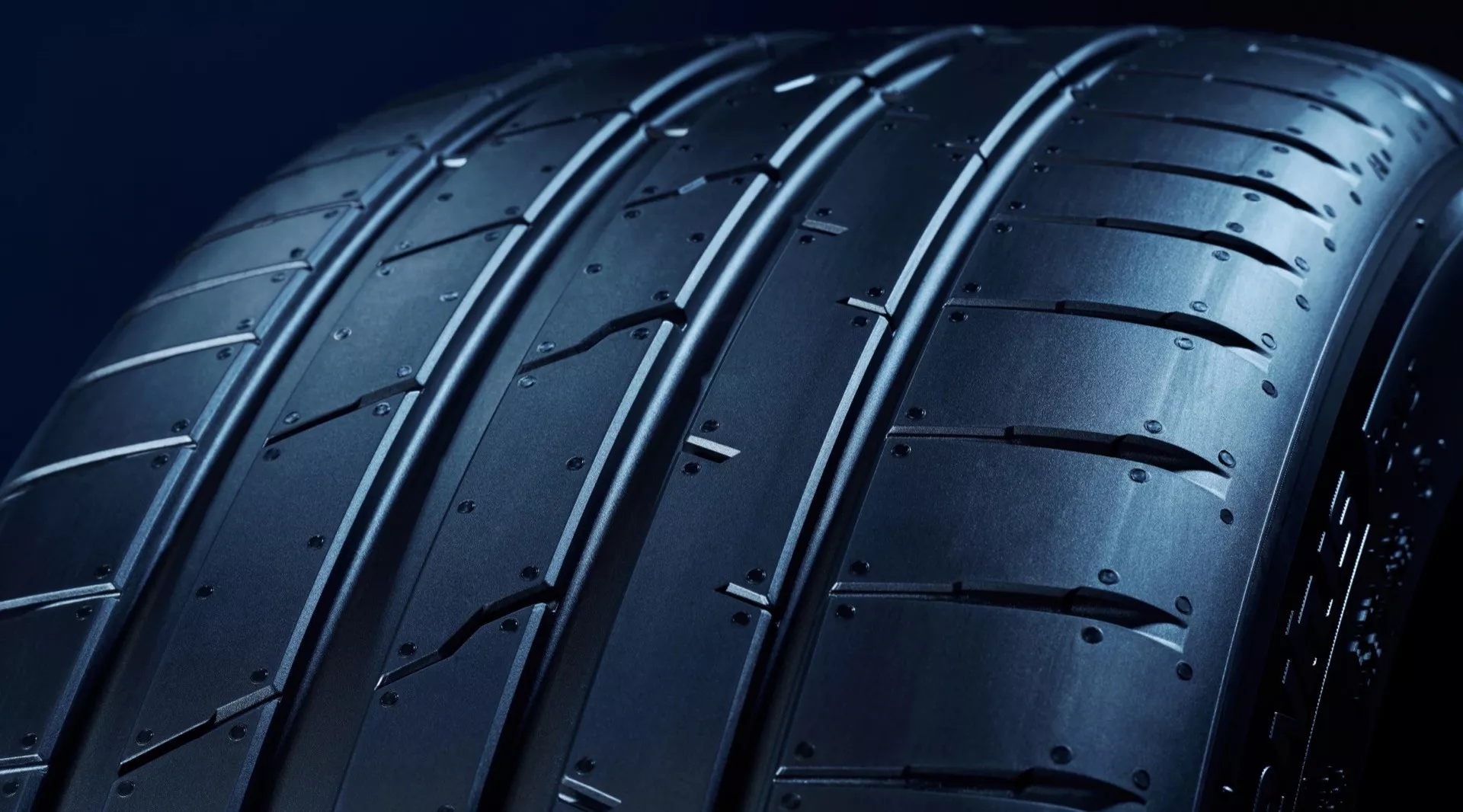 Hankook iON evo SUV IK01A Obrázek