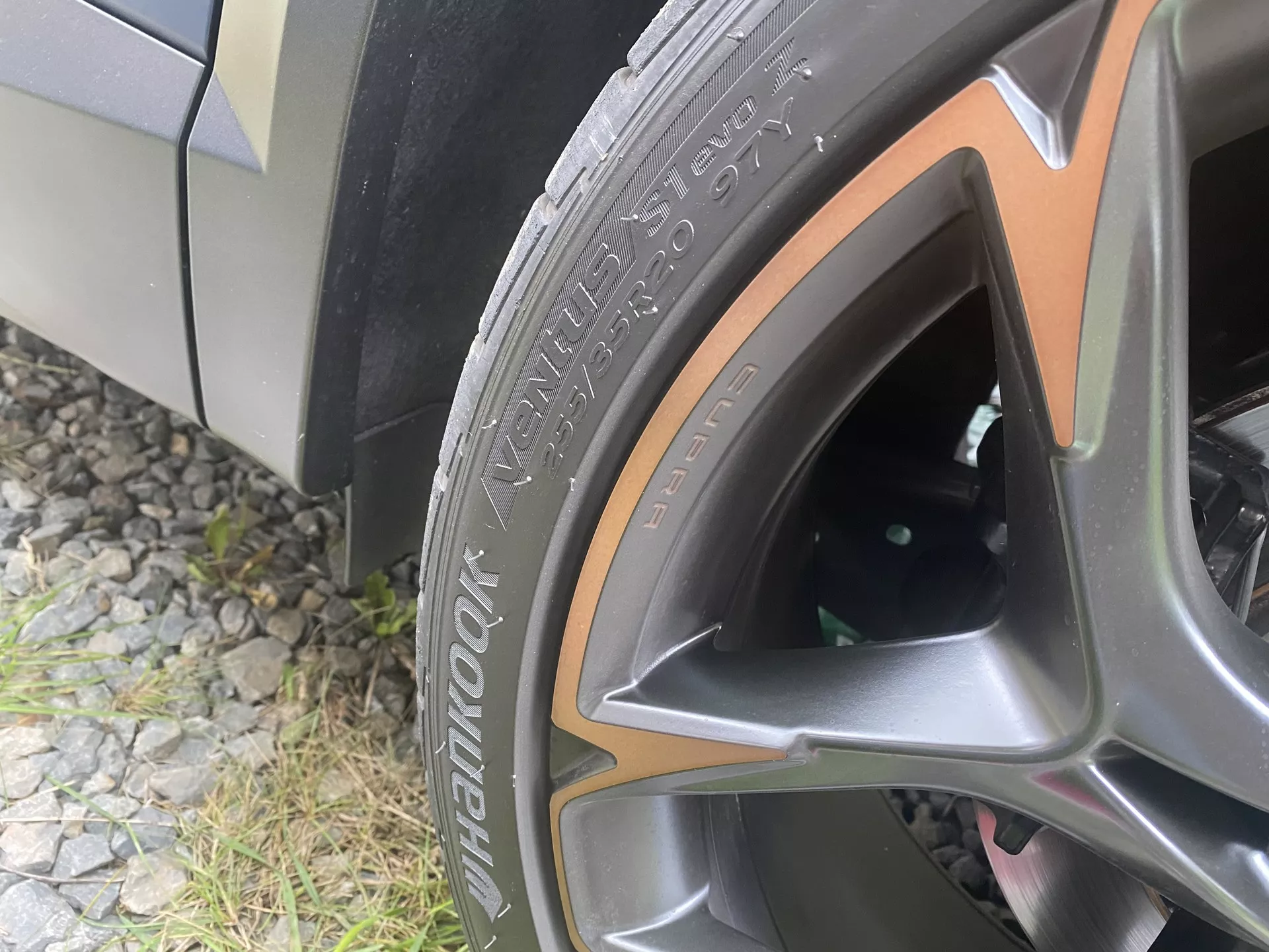 Hankook Ventus S1 evo Z K129 Obrázek