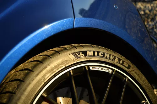 Michelin Pilot Sport 4 S Miniatura 1200x800