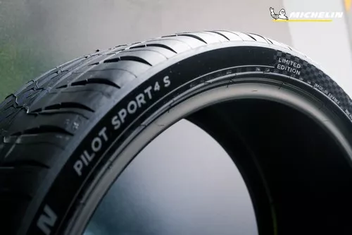 Michelin Pilot Sport 4 S Miniatura 1280x853