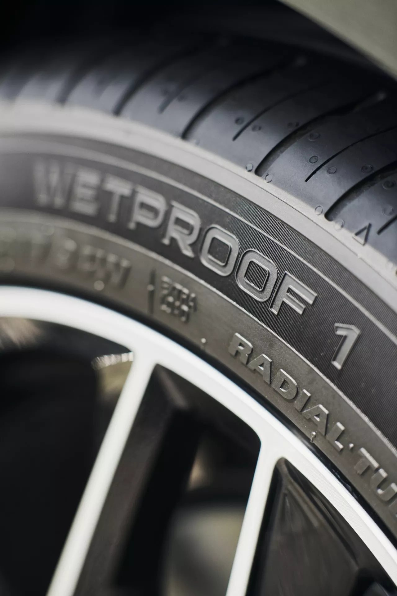 Nokian WetProof 1 Obrázek