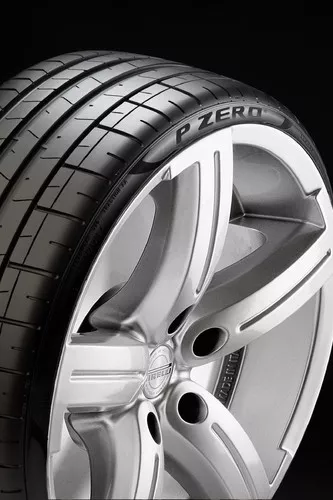Pirelli P ZERO Miniatura 1632x2449